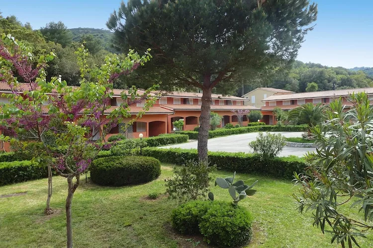 TH Holiday resort Ortano Mare Village & Residence Rio Marina-Bilo 5 Le Ville-1 piano balcone-Gardens summer