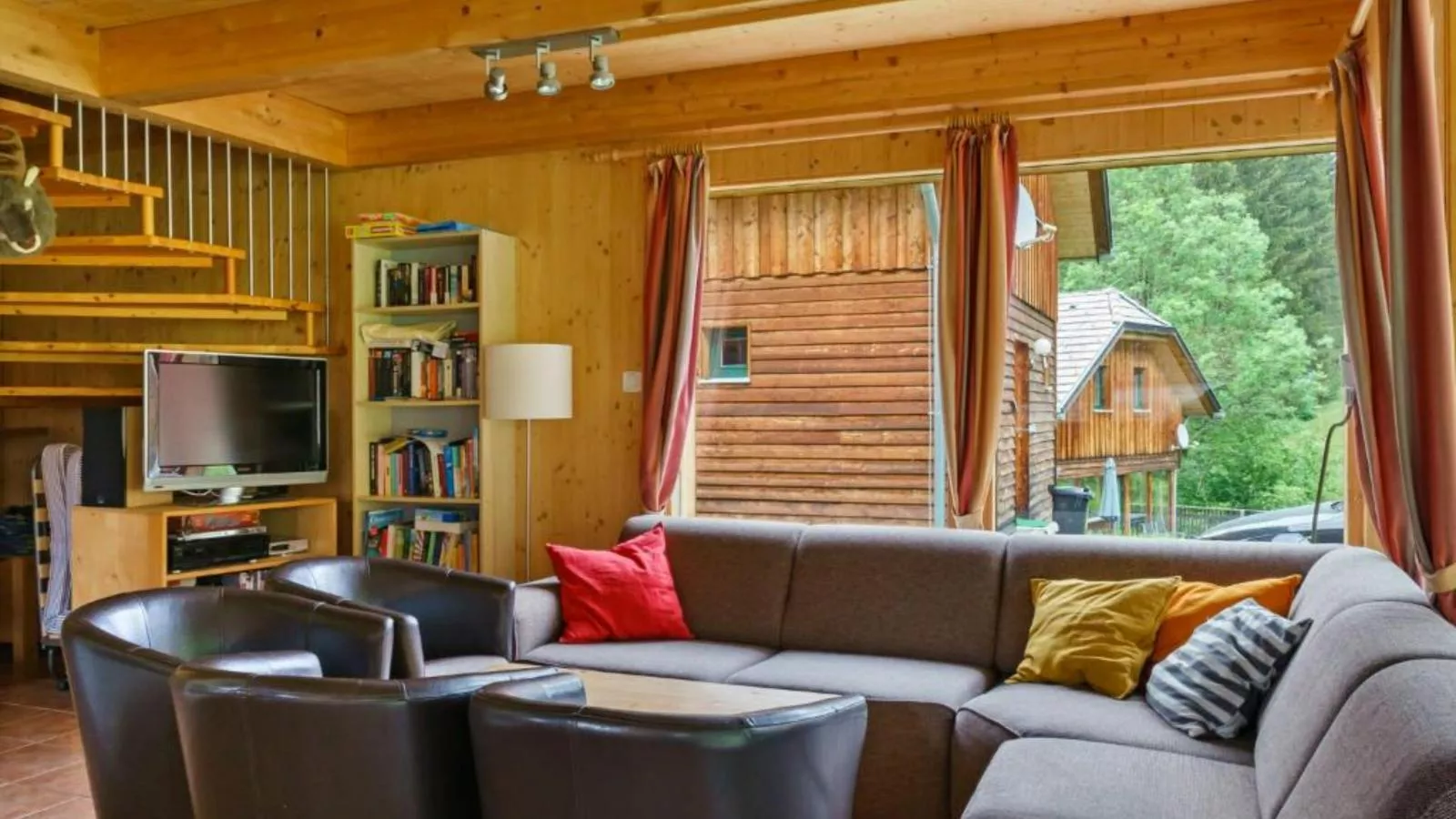 Bojahouse-Living room