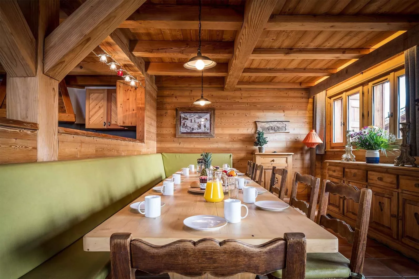Chalet Lièvre Blanc-Dining room
