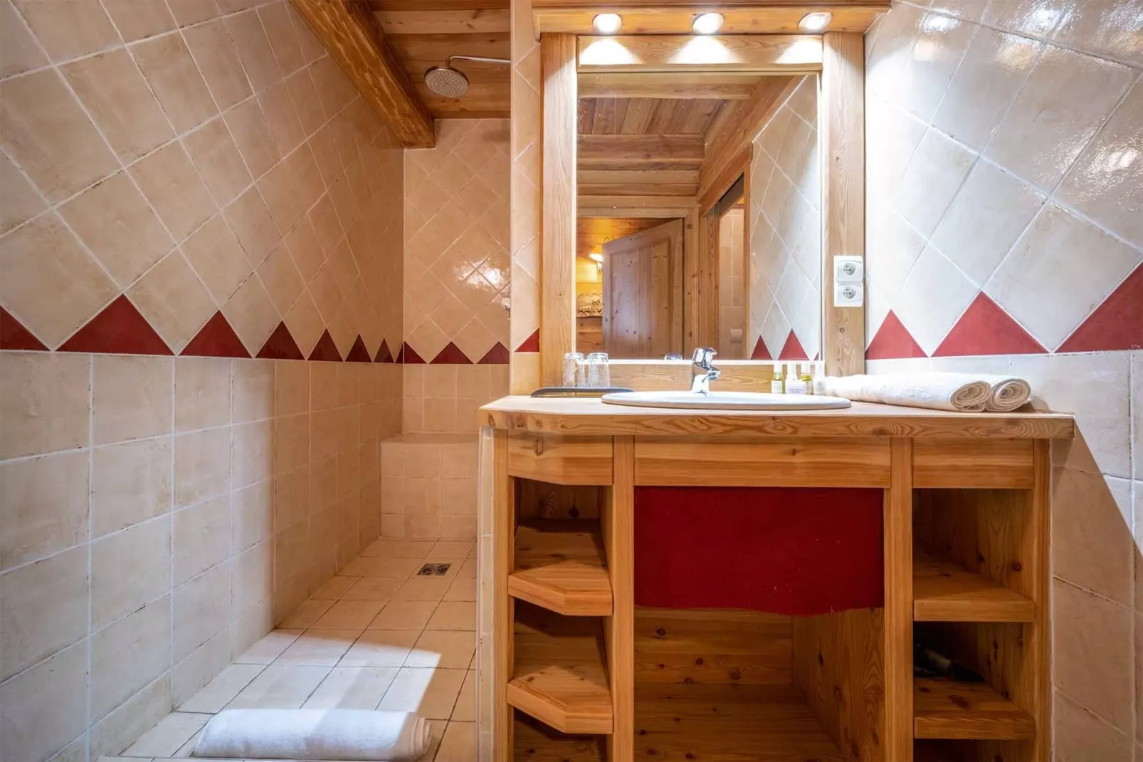 Chalet Marmotte-Bathroom