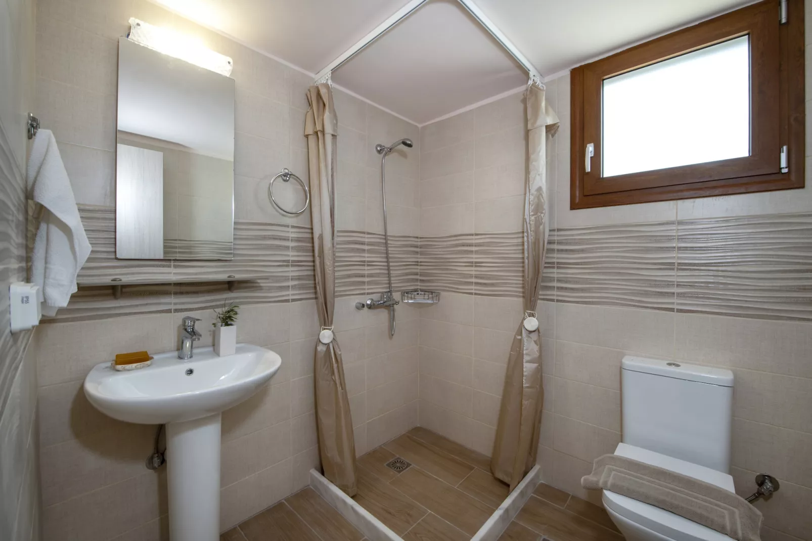 Villa Amelia-Bathroom
