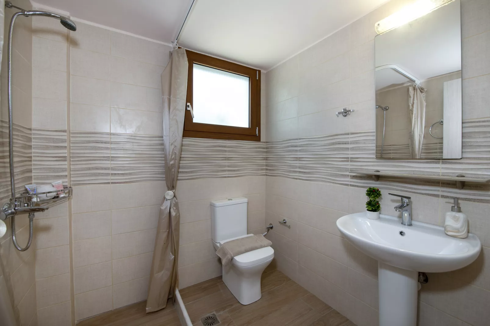 Villa Artemi-Bathroom