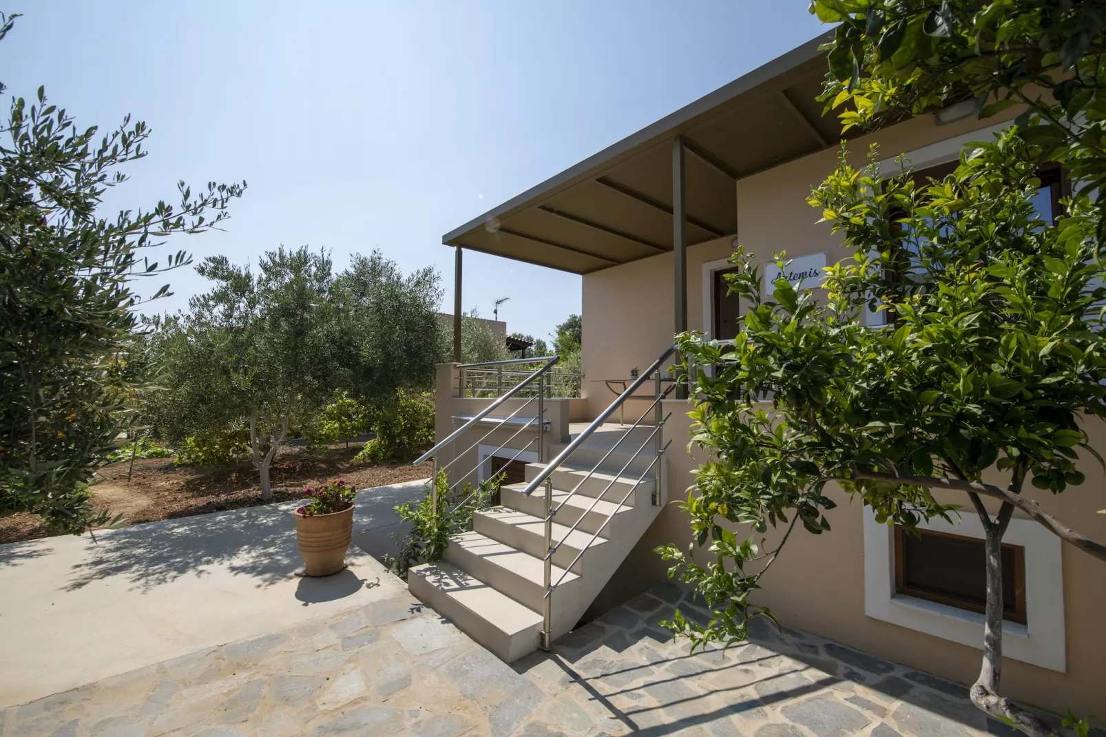 Villa Artemi-Gardens summer