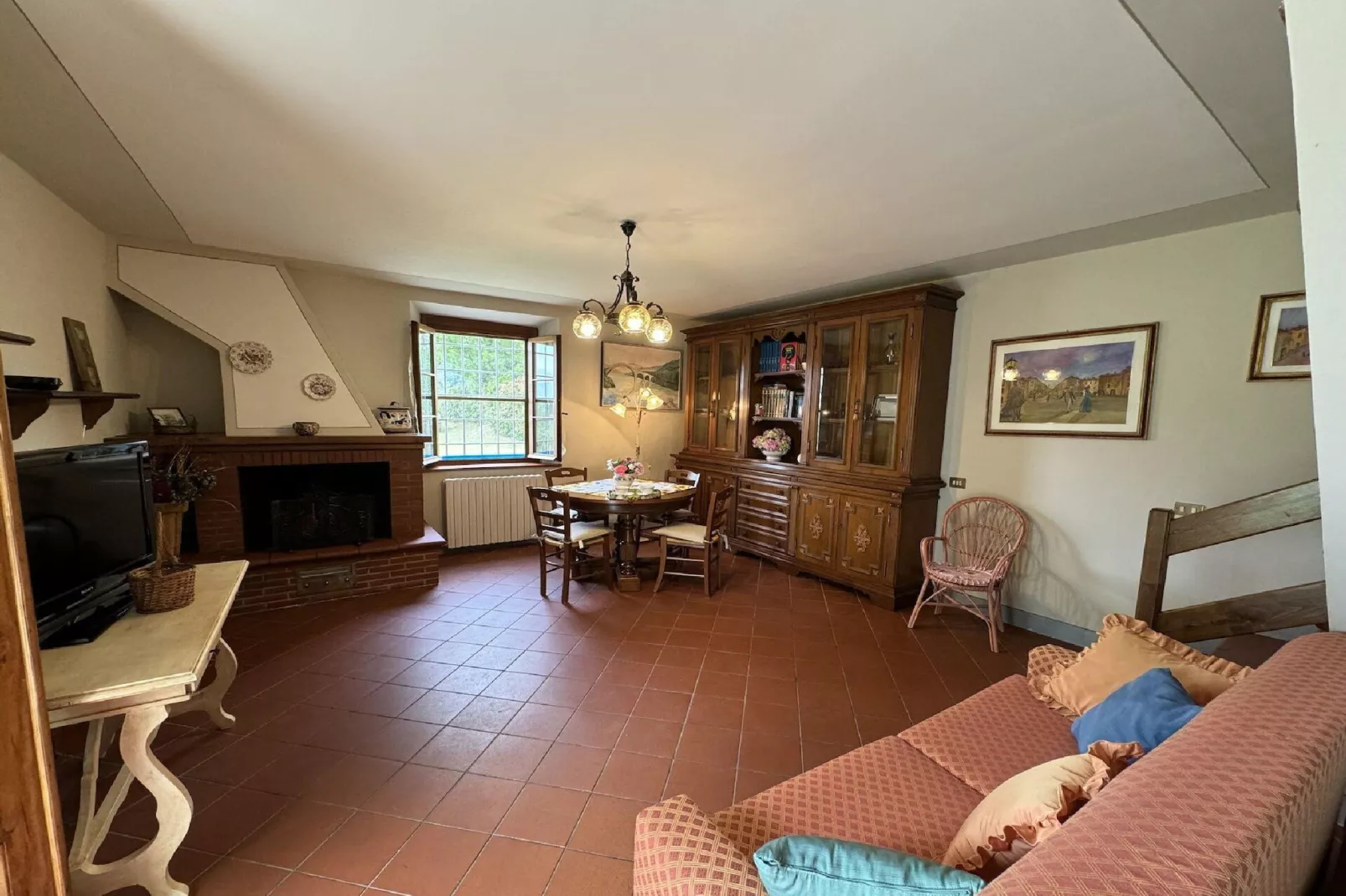 Pinocchio-Living room