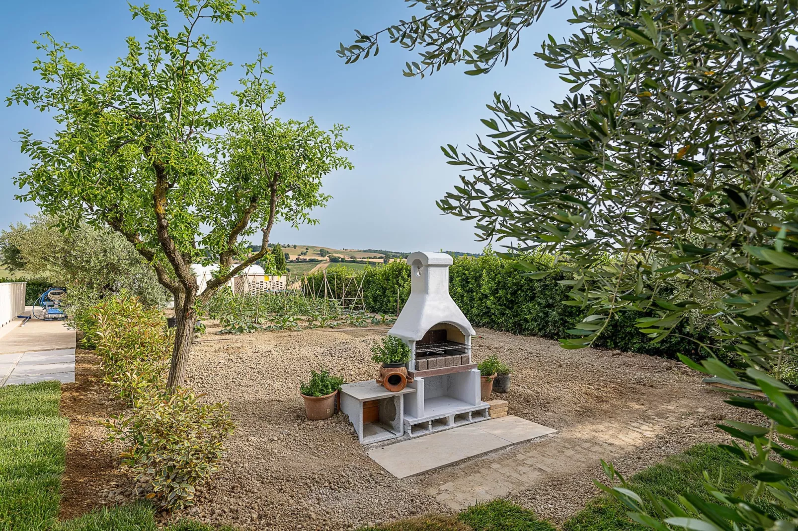 Infiniti Colli 6 pax-Gardens summer