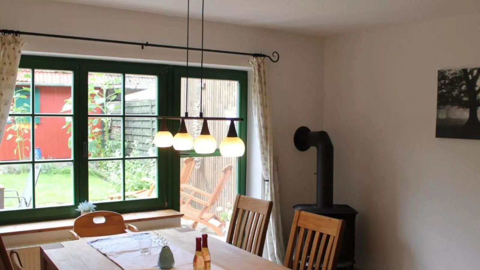 Greta-Dining room