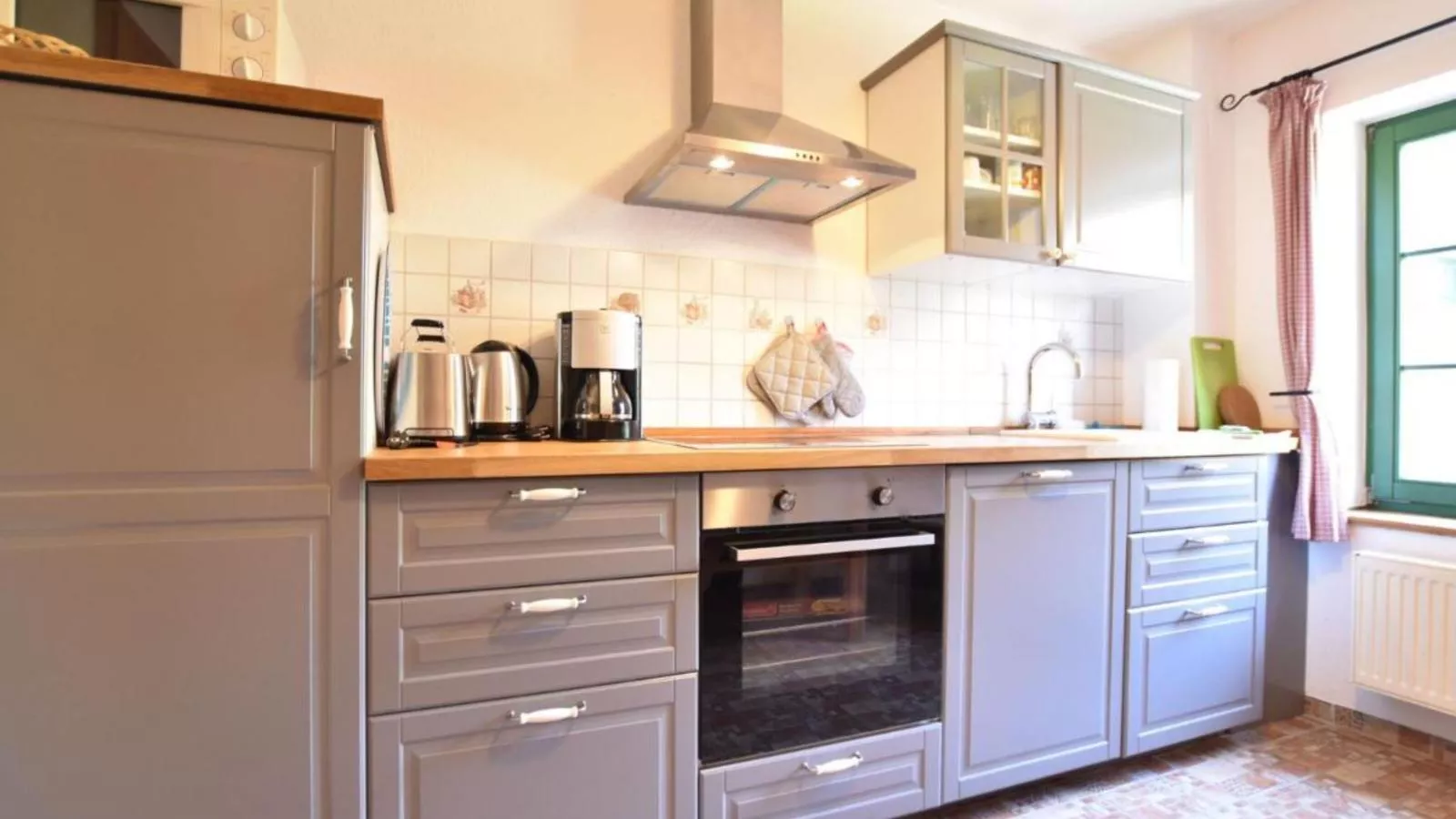 Greta-Kitchen