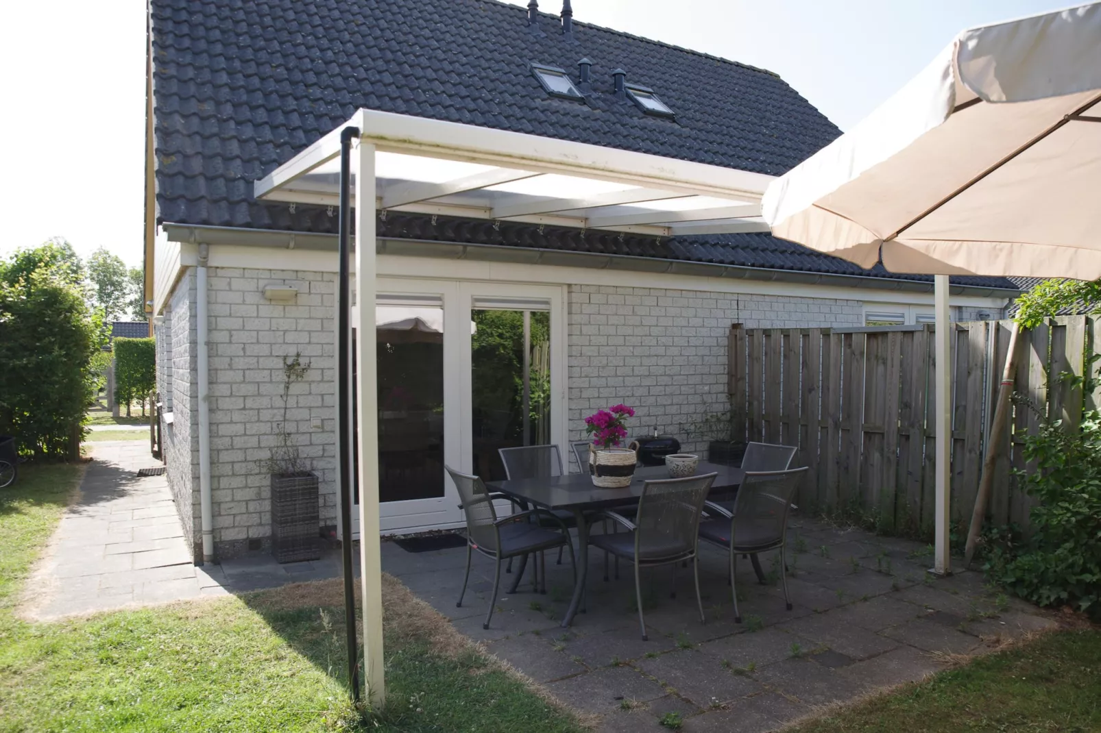 Villapark De Oesterbaai 89-Terrassenbalkon