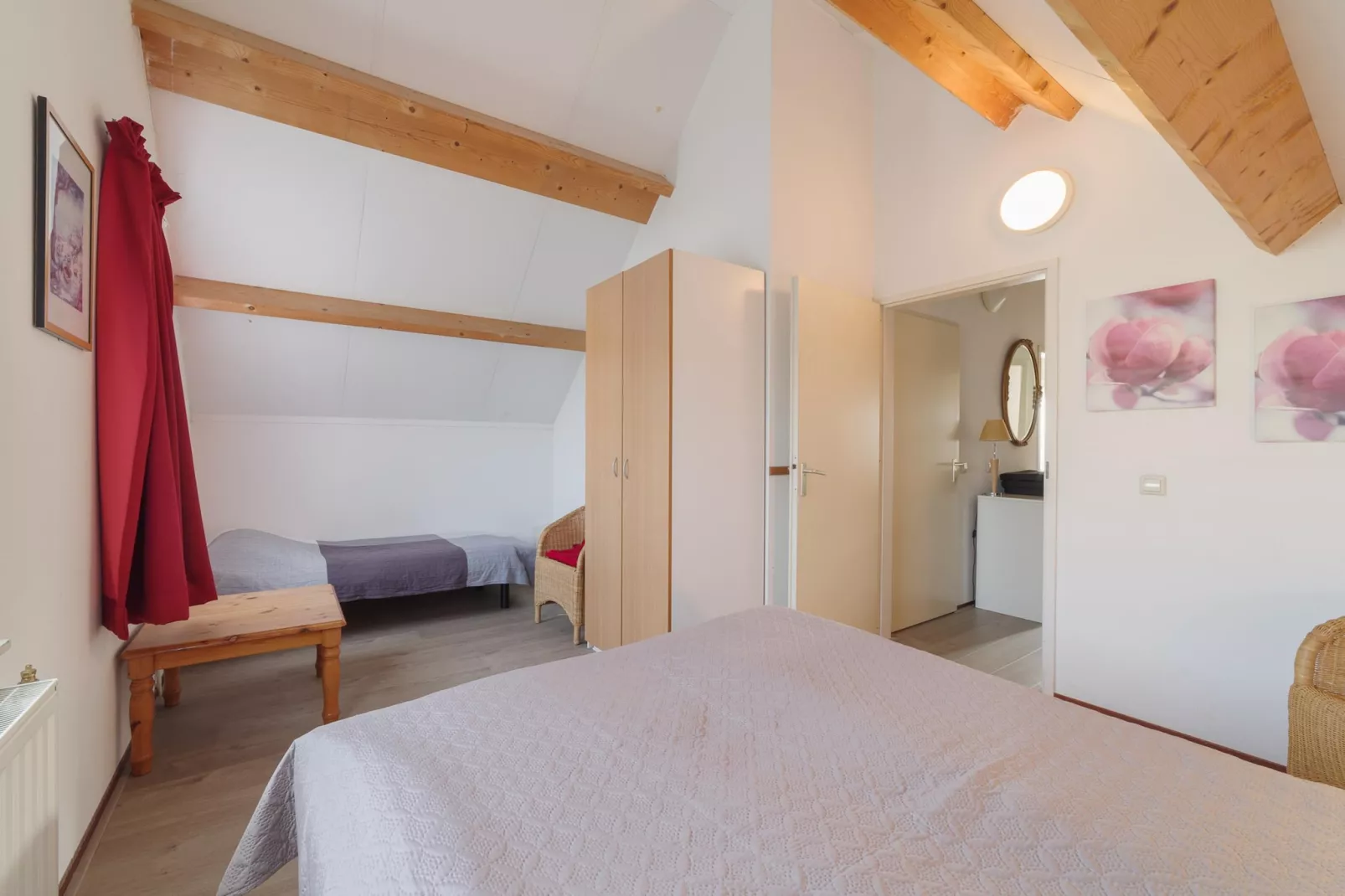 Villapark De Oesterbaai 91-Schlafzimmer