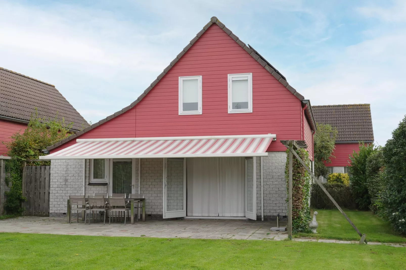 Villapark De Oesterbaai 96-Exterior summer
