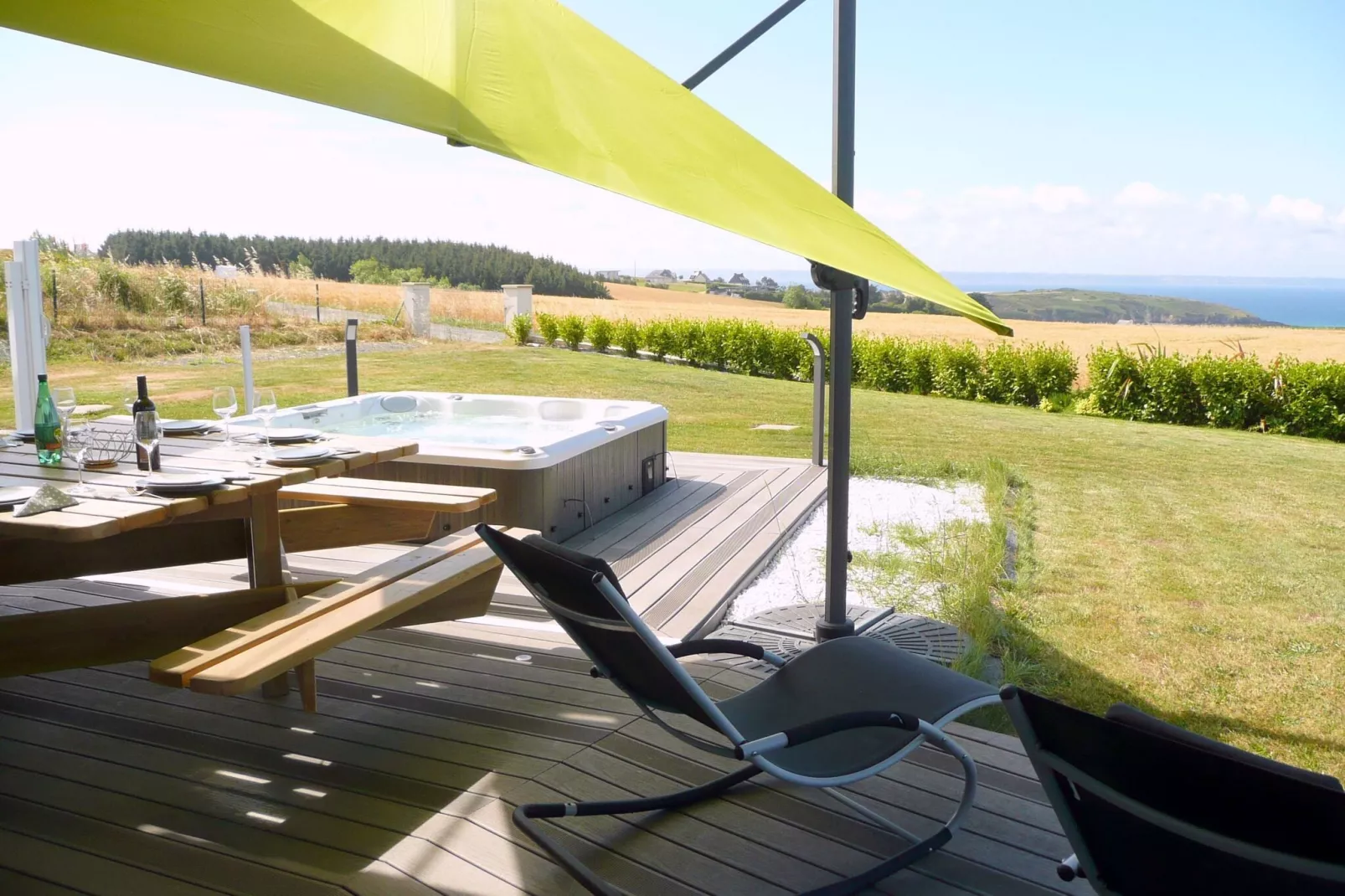 Premium-Ferienvilla mit Jacuzzi 180° Panorama-Meerblick Telgruc-sur-Mer-Gardens summer