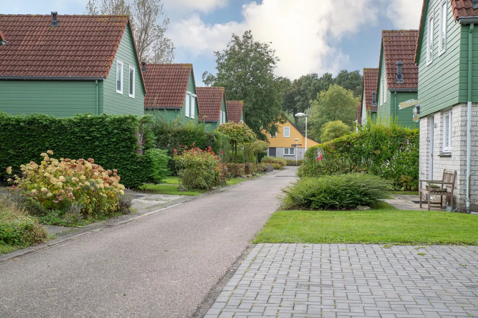 Villapark De Oesterbaai 99-Areas summer 1km