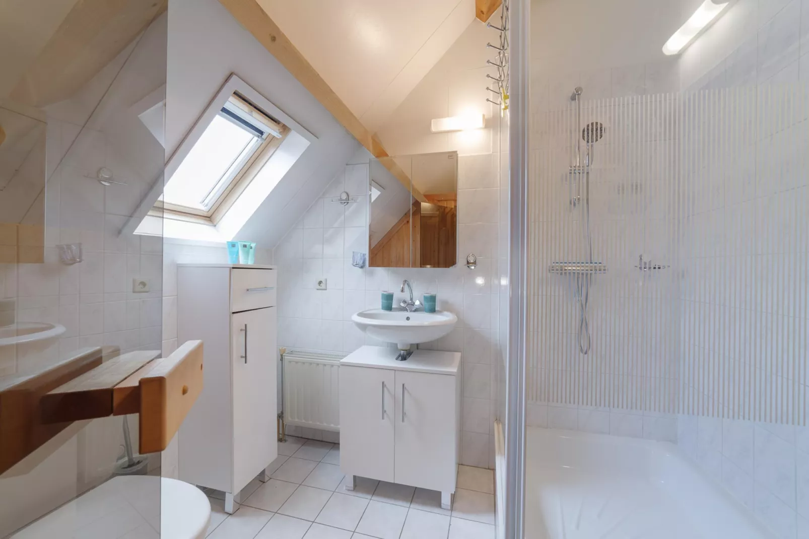 Villapark De Oesterbaai 131-Salle de bain