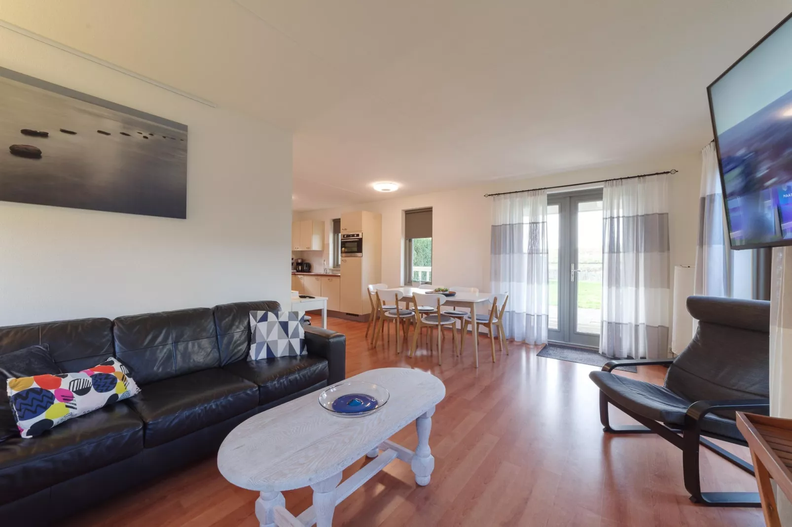 Villapark De Oesterbaai 137-Living room