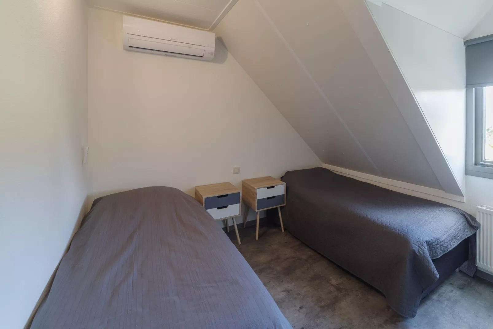 Villapark De Oesterbaai 137-Bedroom