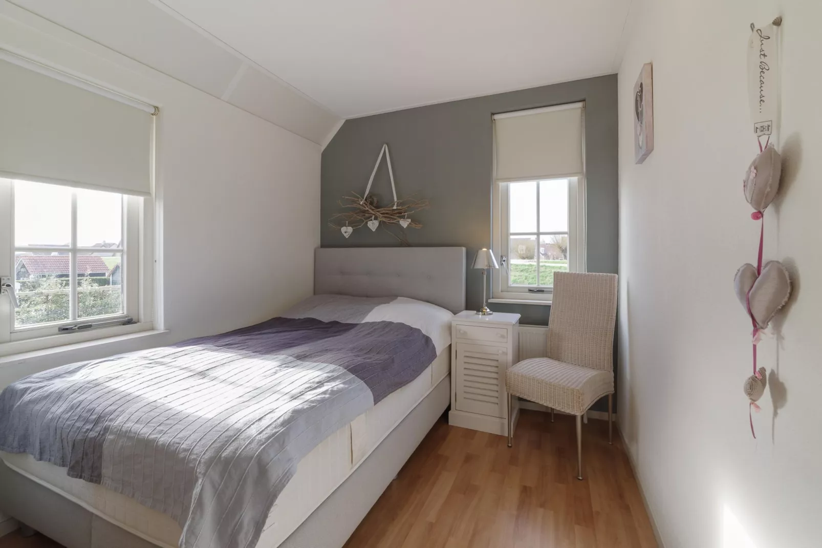 Villapark De Oesterbaai 142-Schlafzimmer