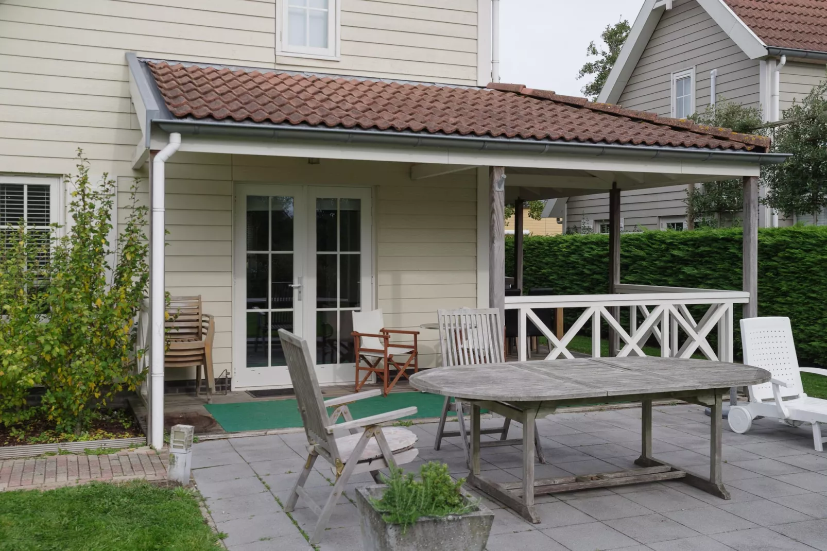 Villapark De Oesterbaai 142-Terrassenbalkon