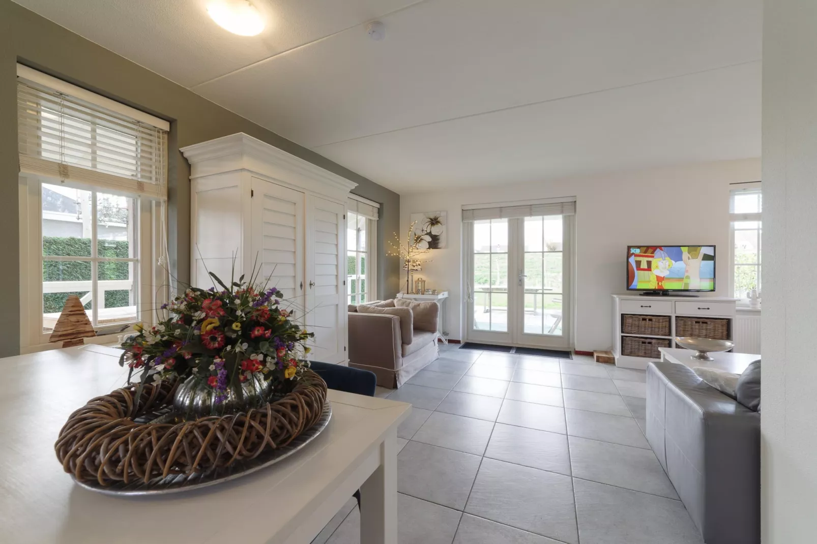 Villapark De Oesterbaai 142-Wohnzimmer