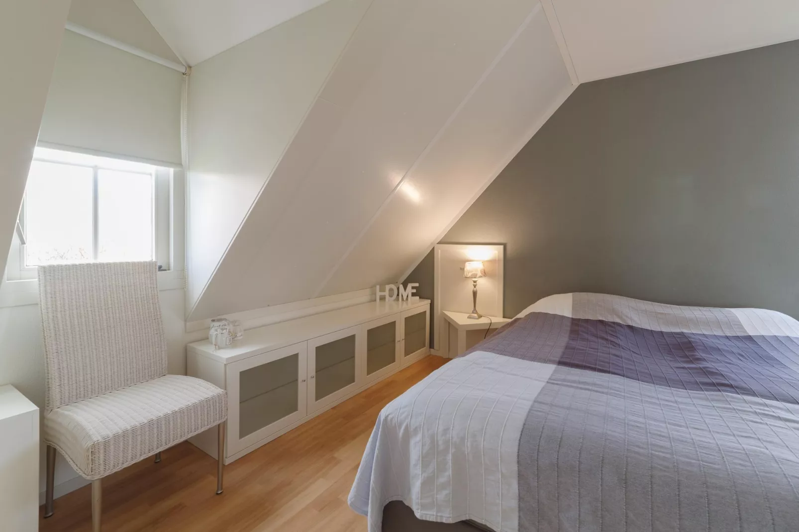Villapark De Oesterbaai 142-Schlafzimmer