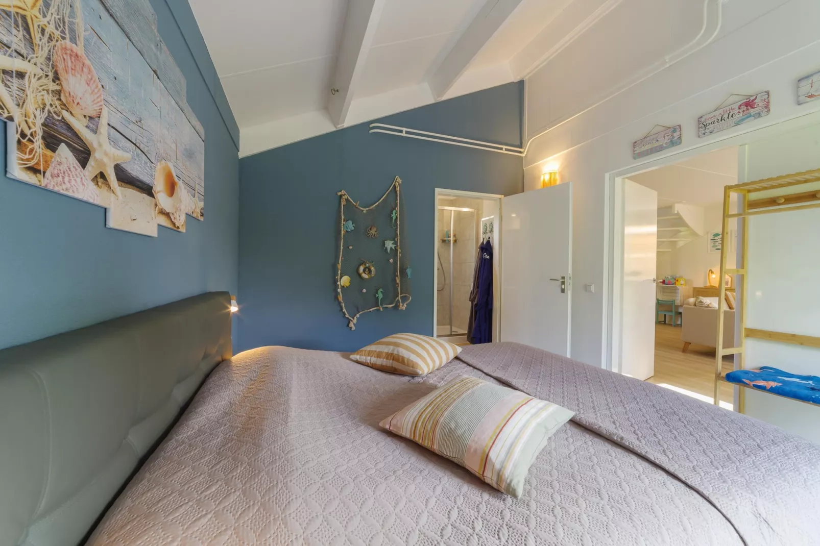 Villapark De Oesterbaai 68-Bedroom