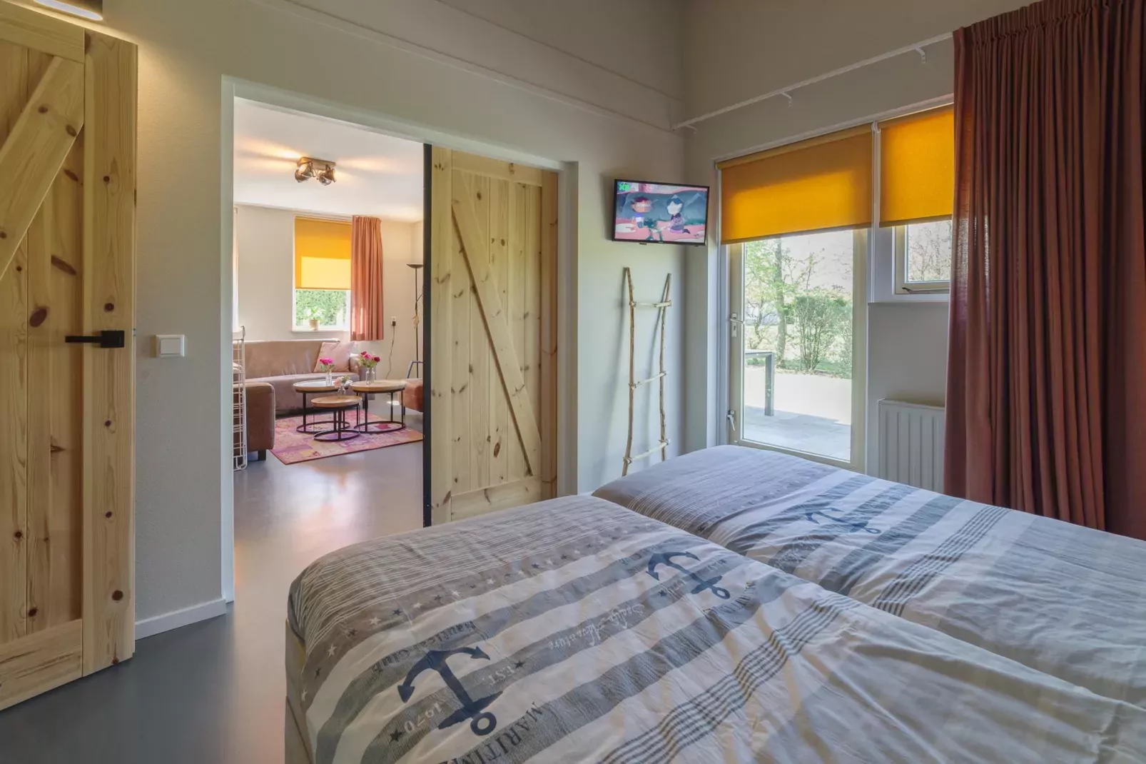 Villapark De Oesterbaai 74-Chambre