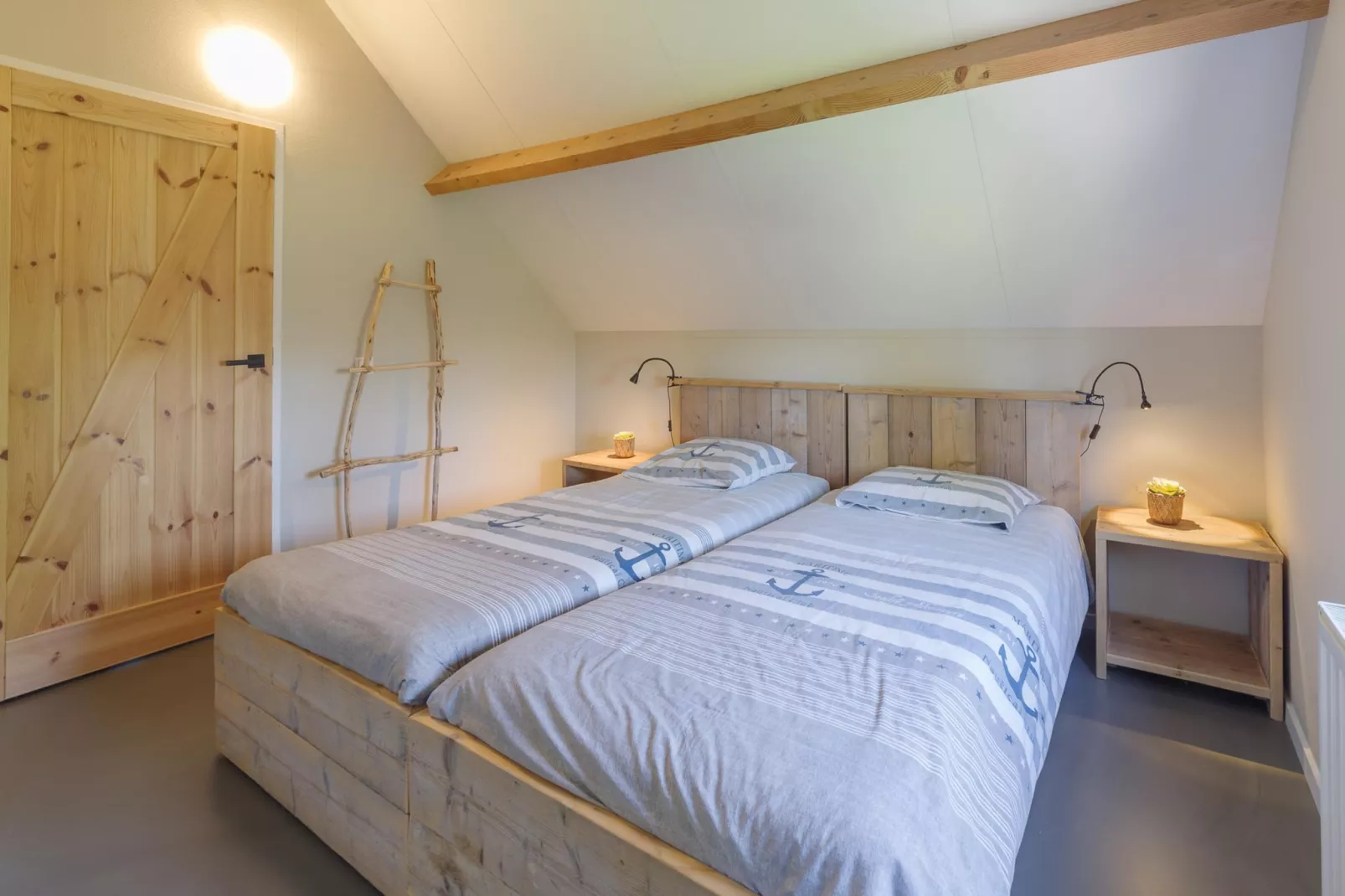 Villapark De Oesterbaai 74-Chambre