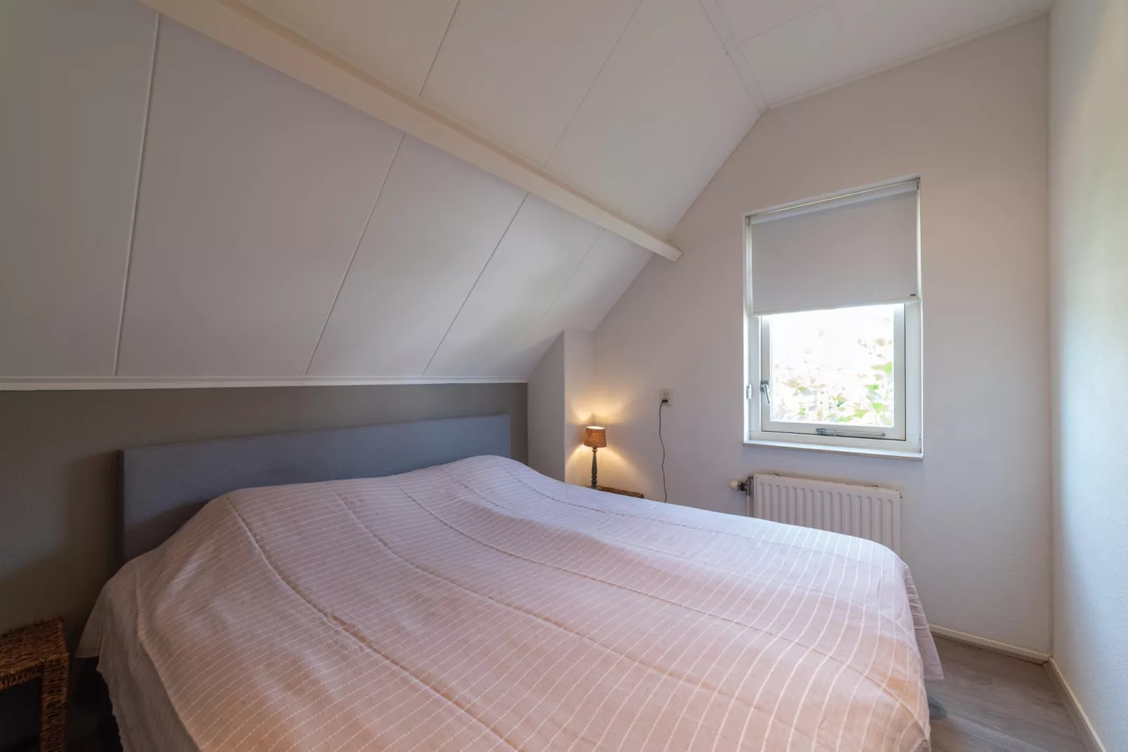 Villapark De Oesterbaai 26-Chambre