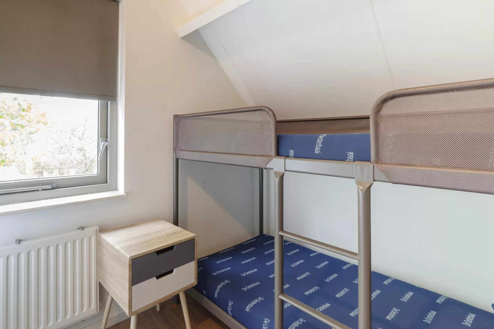 Villapark De Oesterbaai 49-Schlafzimmer