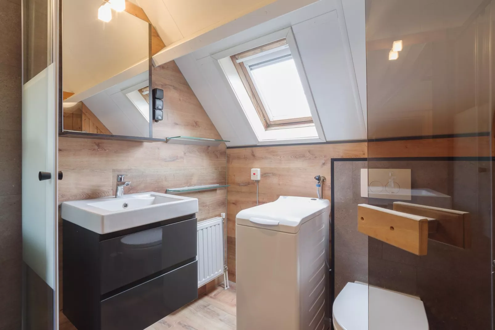Villapark De Oesterbaai 49-Badezimmer