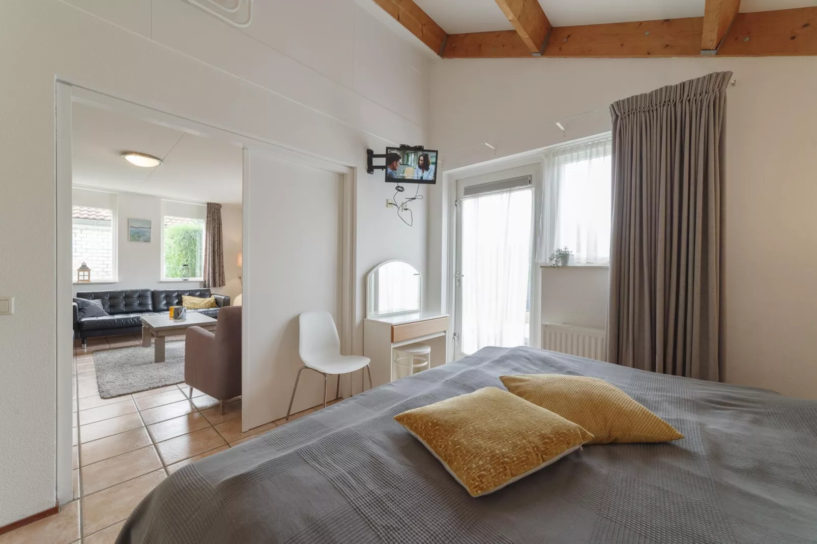 Villapark De Oesterbaai 54-Chambre