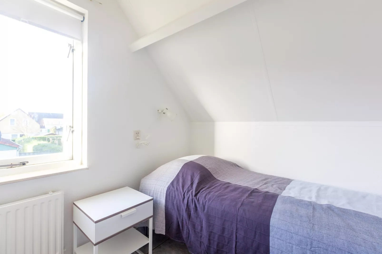 Villapark De Oesterbaai 64-Chambre