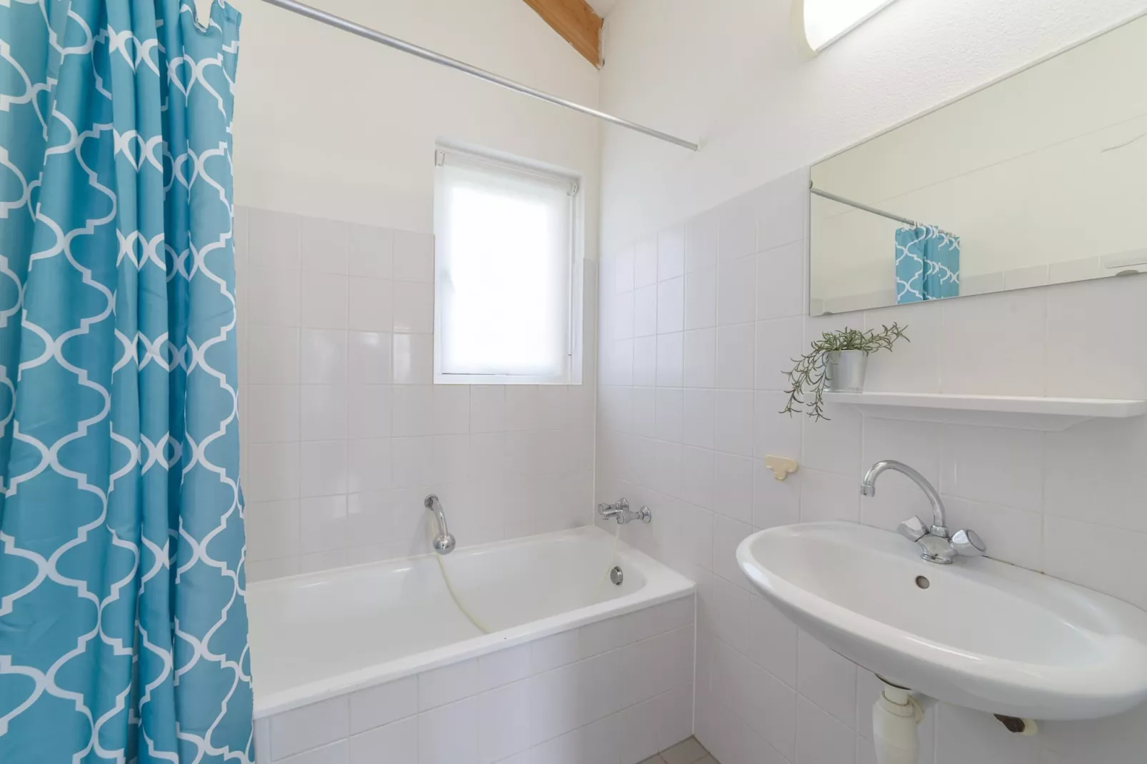 Villapark De Oesterbaai 77-Salle de bain
