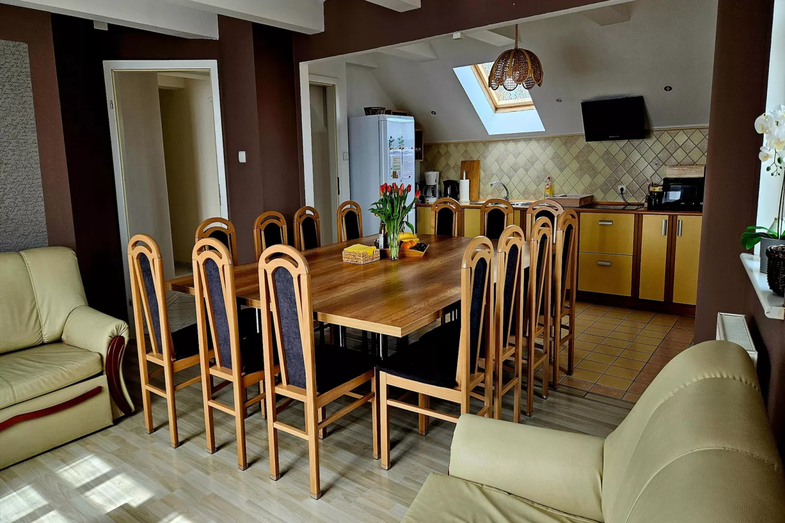 Dom z basenem dla 8 osób Kołczewo-Dining room