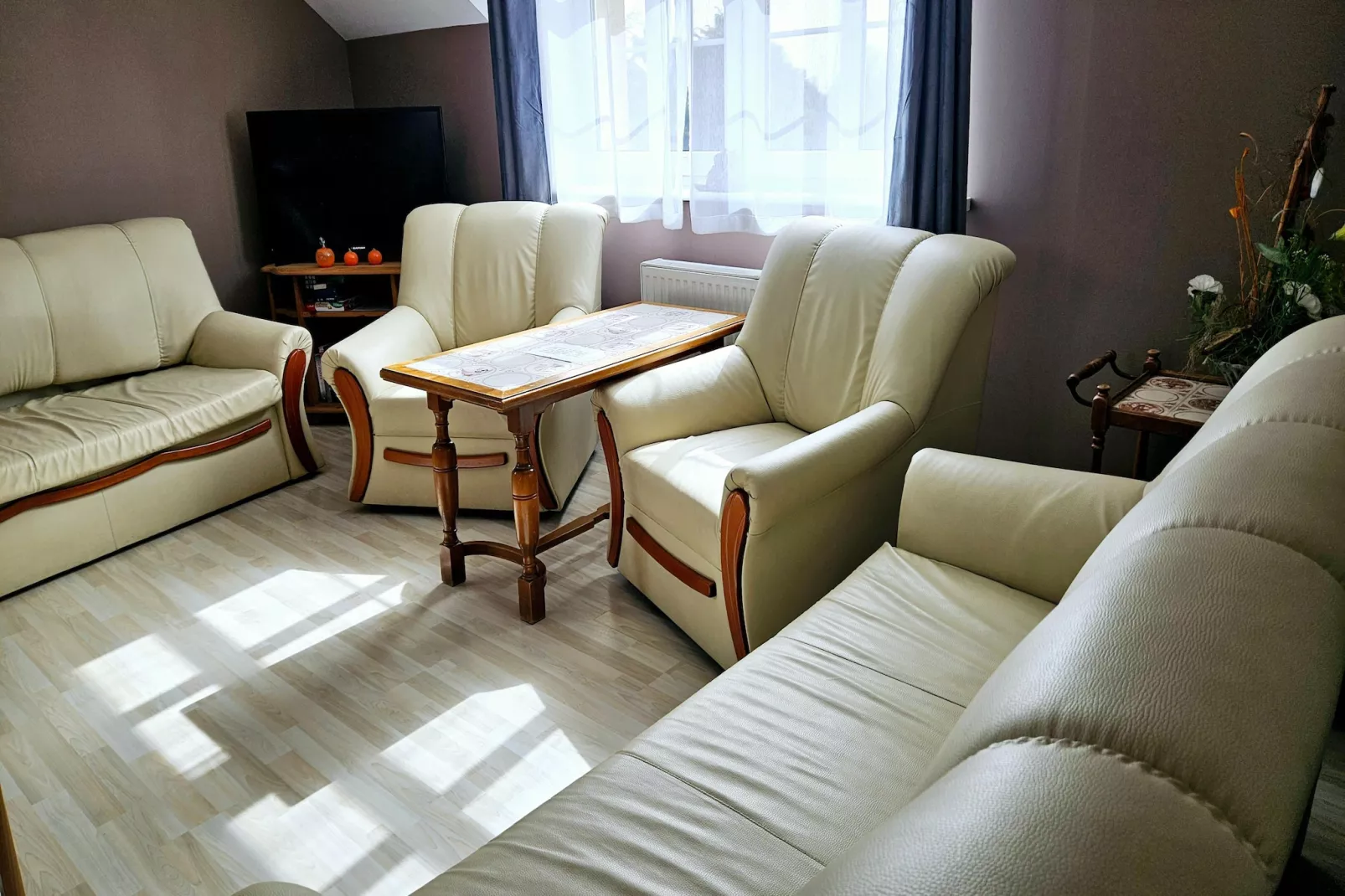 Dom z basenem dla 8 osób Kołczewo-Living room