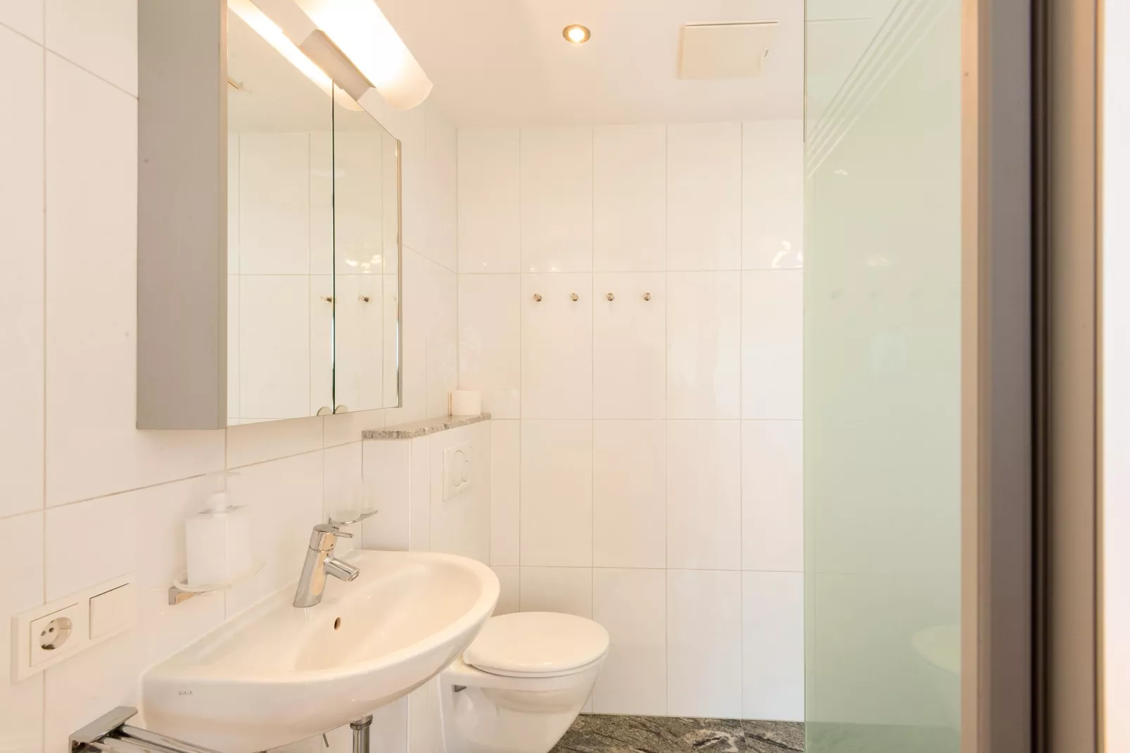 Apart Panorama-Bathroom