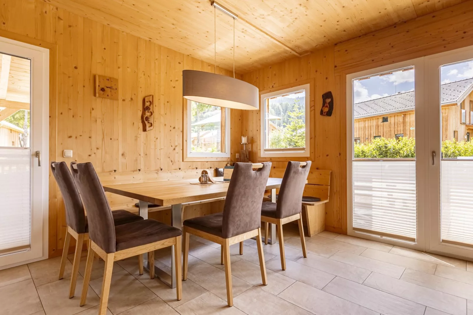 Kreischberg Chalets 46-Dining room
