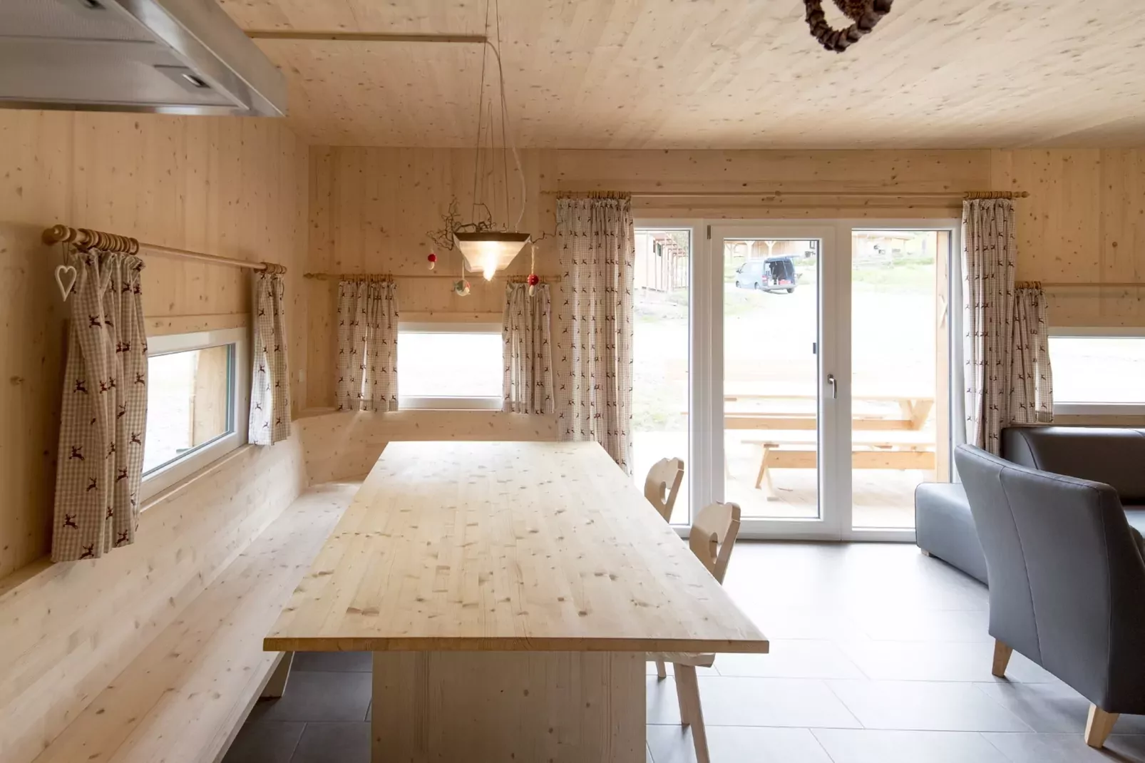 Kreischberg Chalet 32b-Dining room