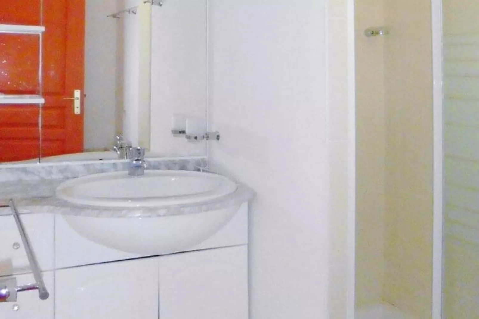 Semi-detached houses, Telgruc-sur-Mer-Gîte du Haut-Bathroom