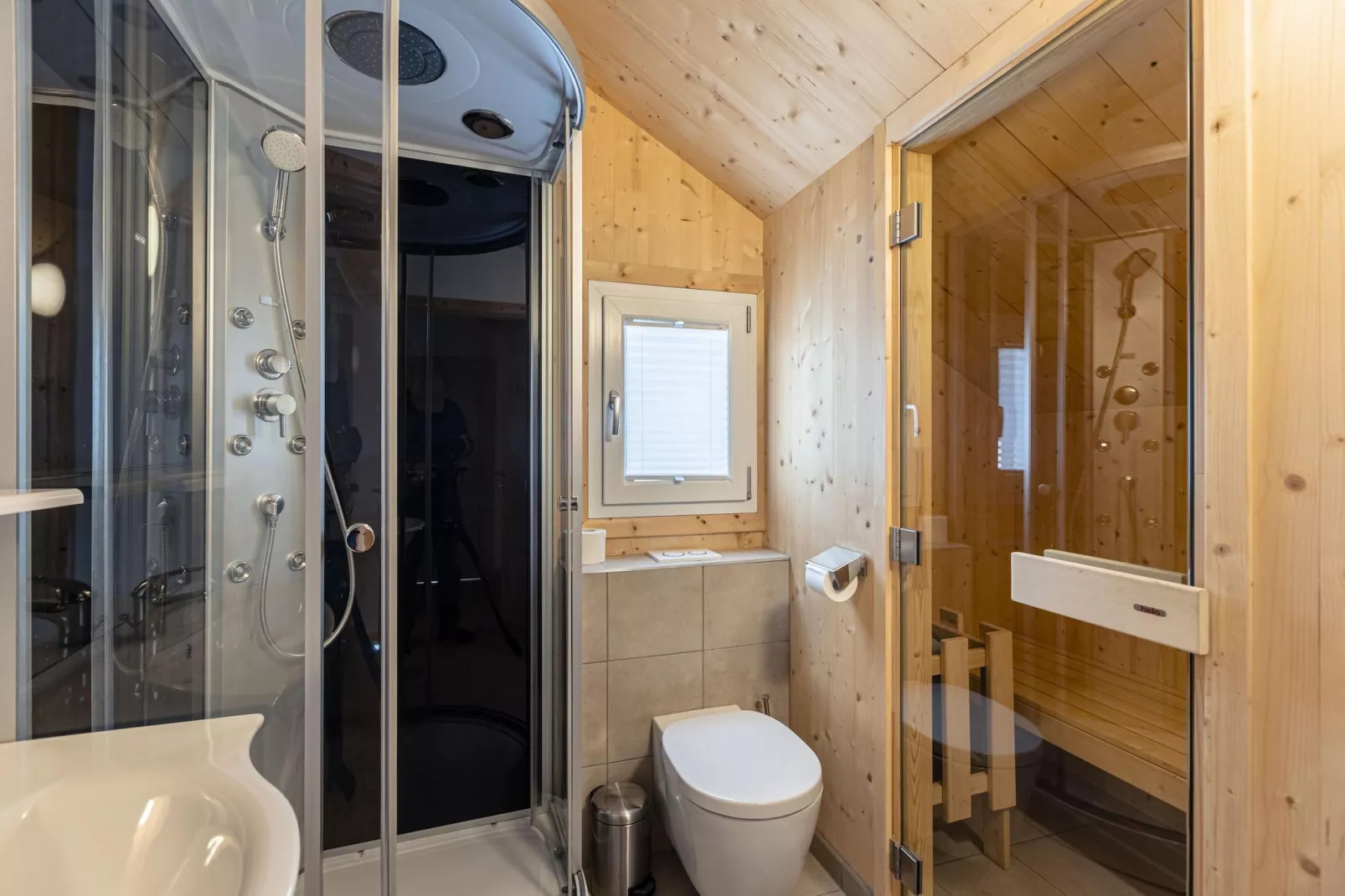 Kreischberg Chalets 45a-Badezimmer