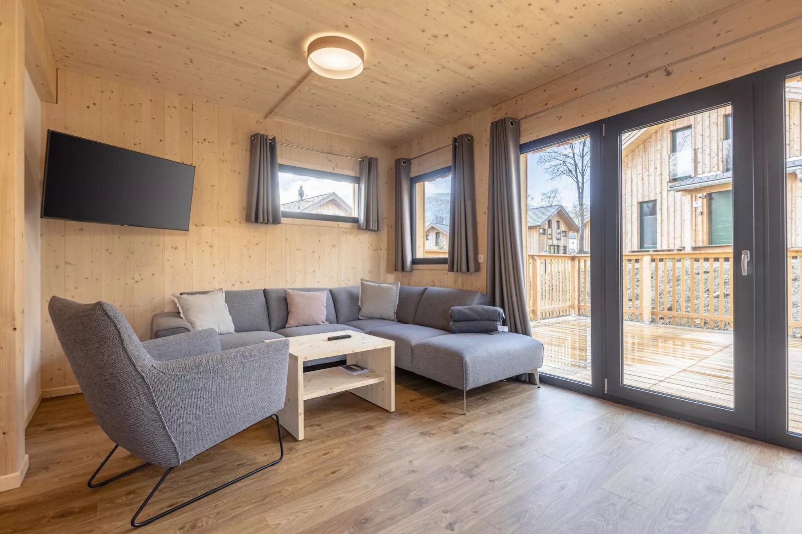 Kreischberg Chalets 60-Living room