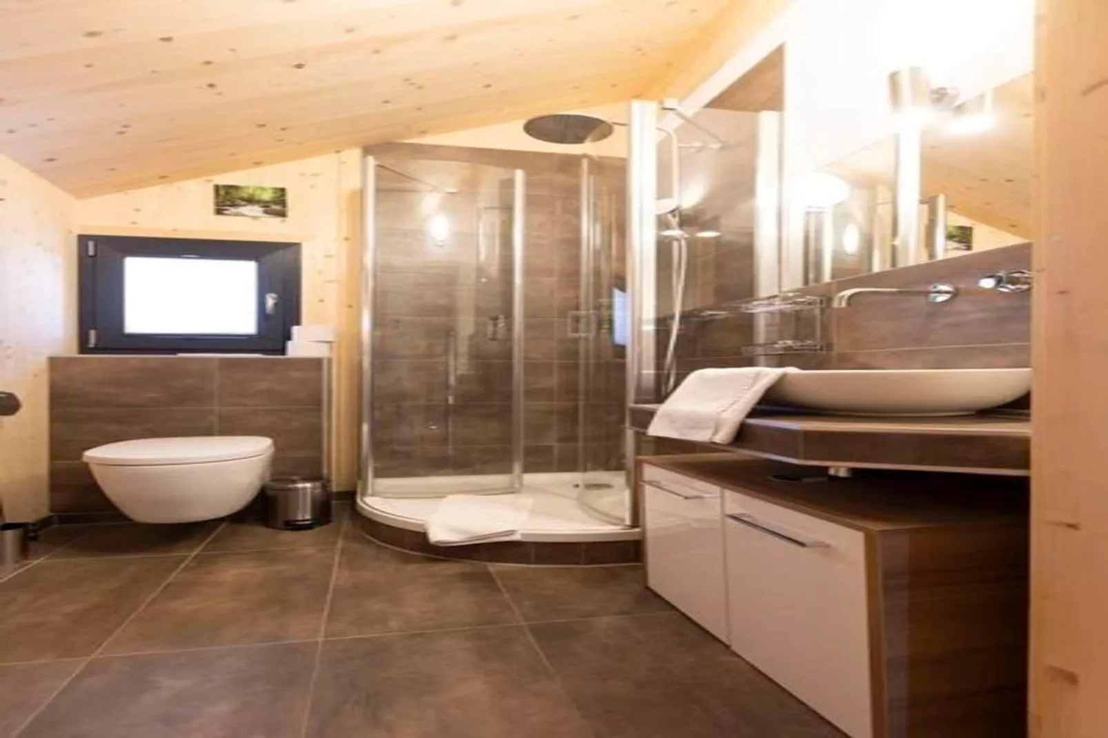 Kreischberg Chalets 55-Bathroom