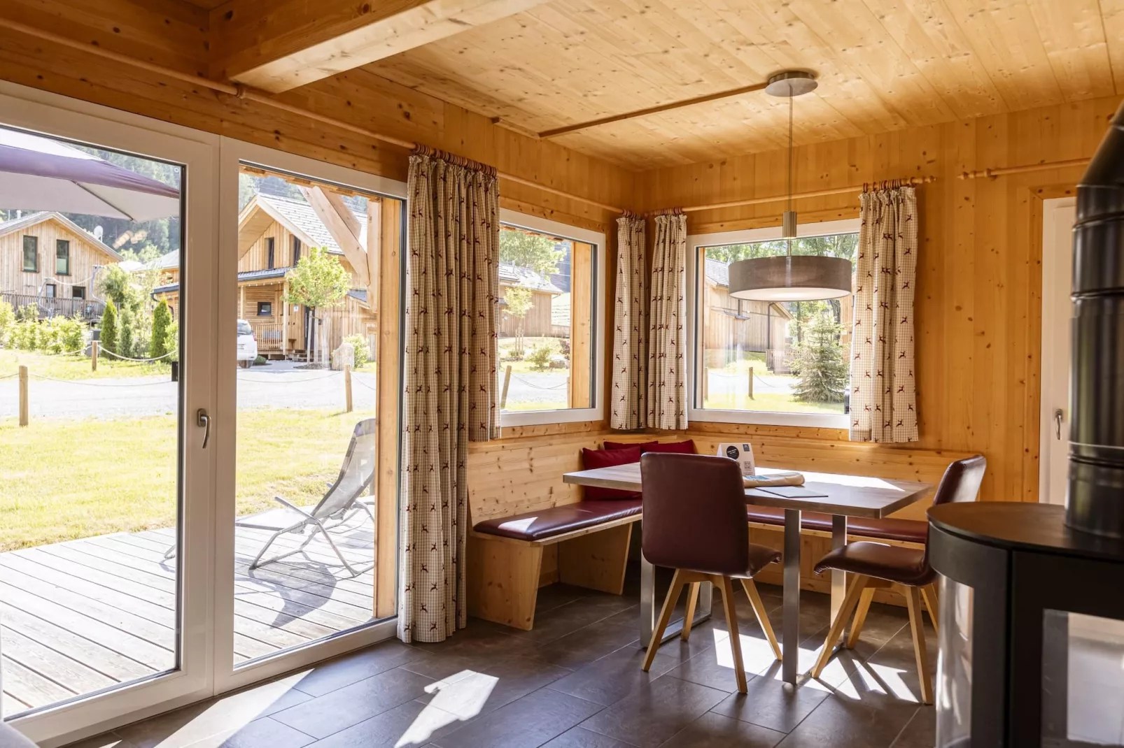 Kreischberg Chalets 51a-Dining room