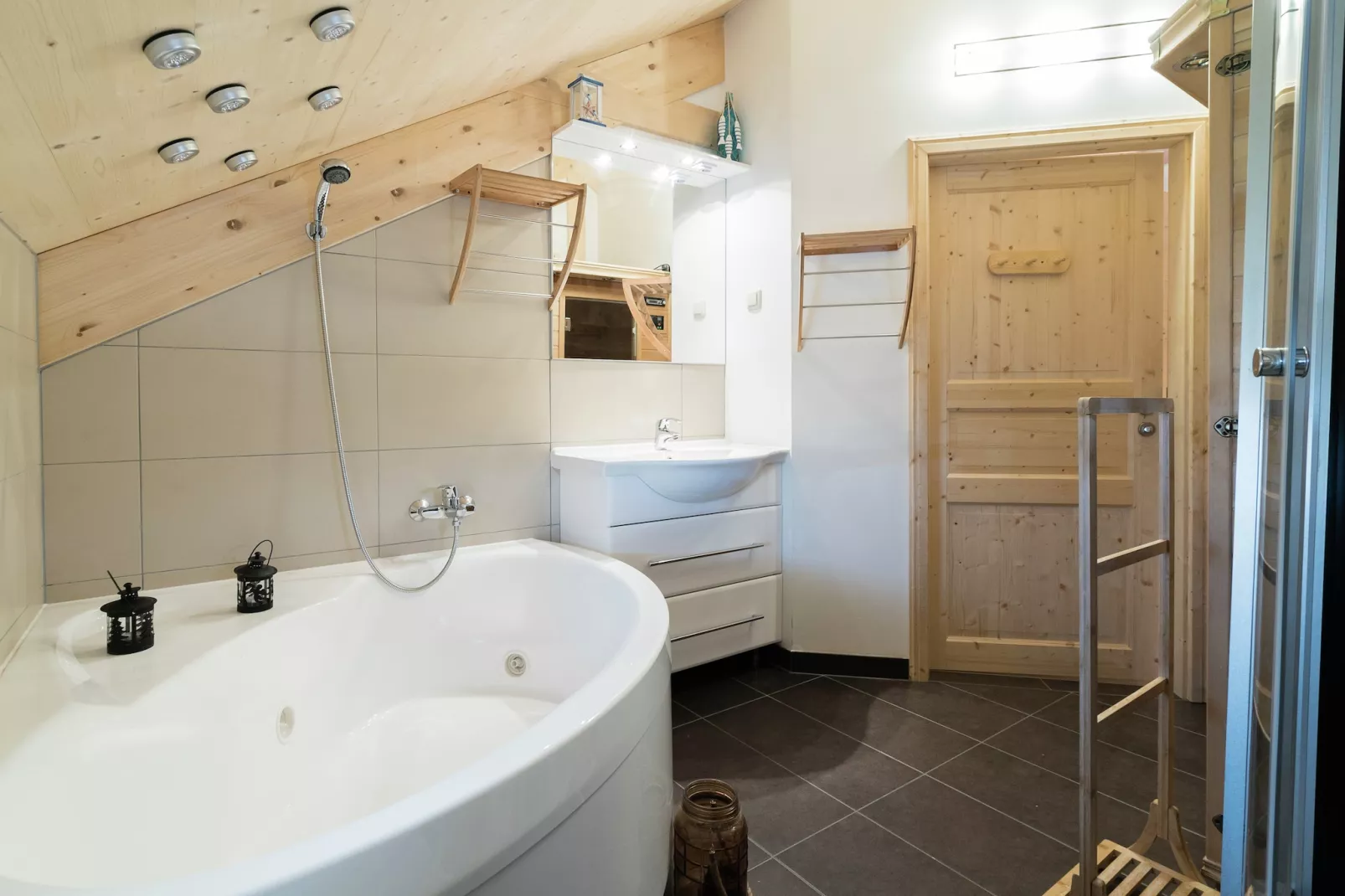 Kreischberg Chalet 31b-Bathroom