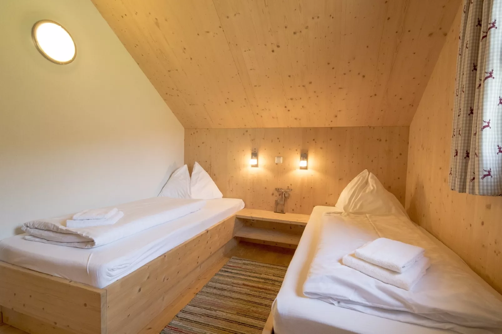 Kreischberg Chalets 62b-Bedroom