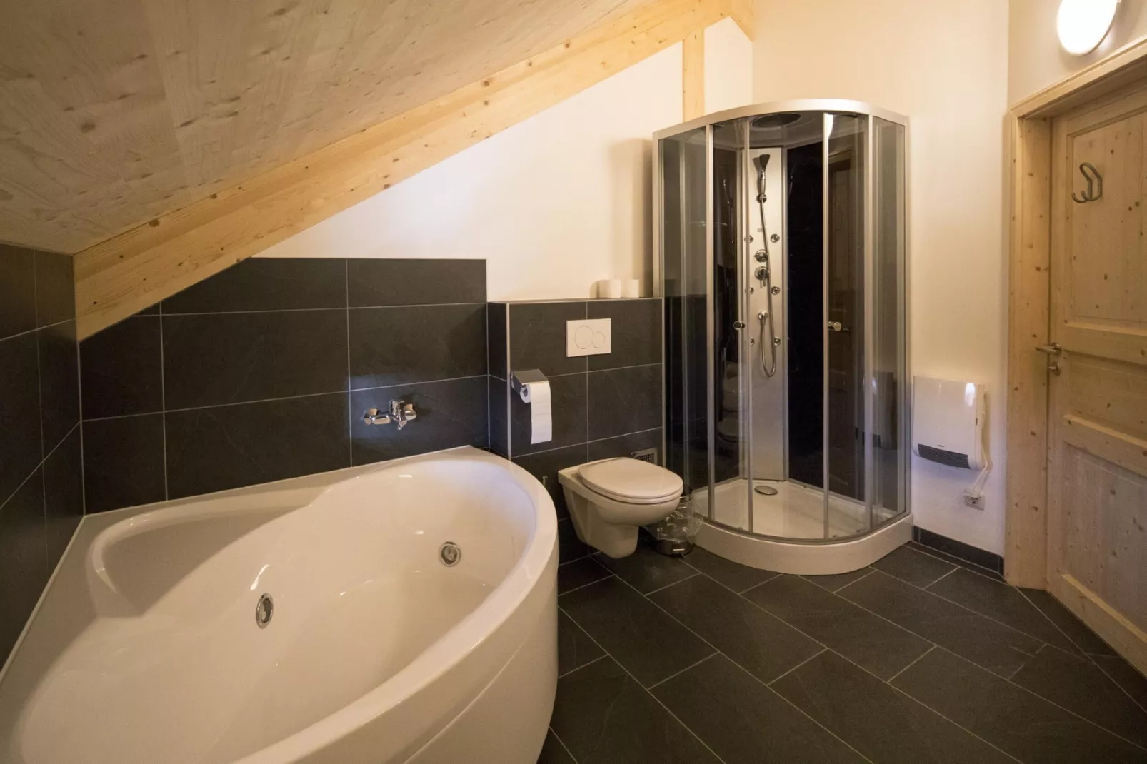 Kreischberg Chalets 63b-Bathroom