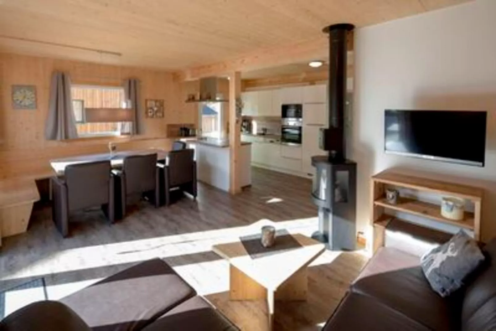 Kreischberg Chalets 64a-Living room