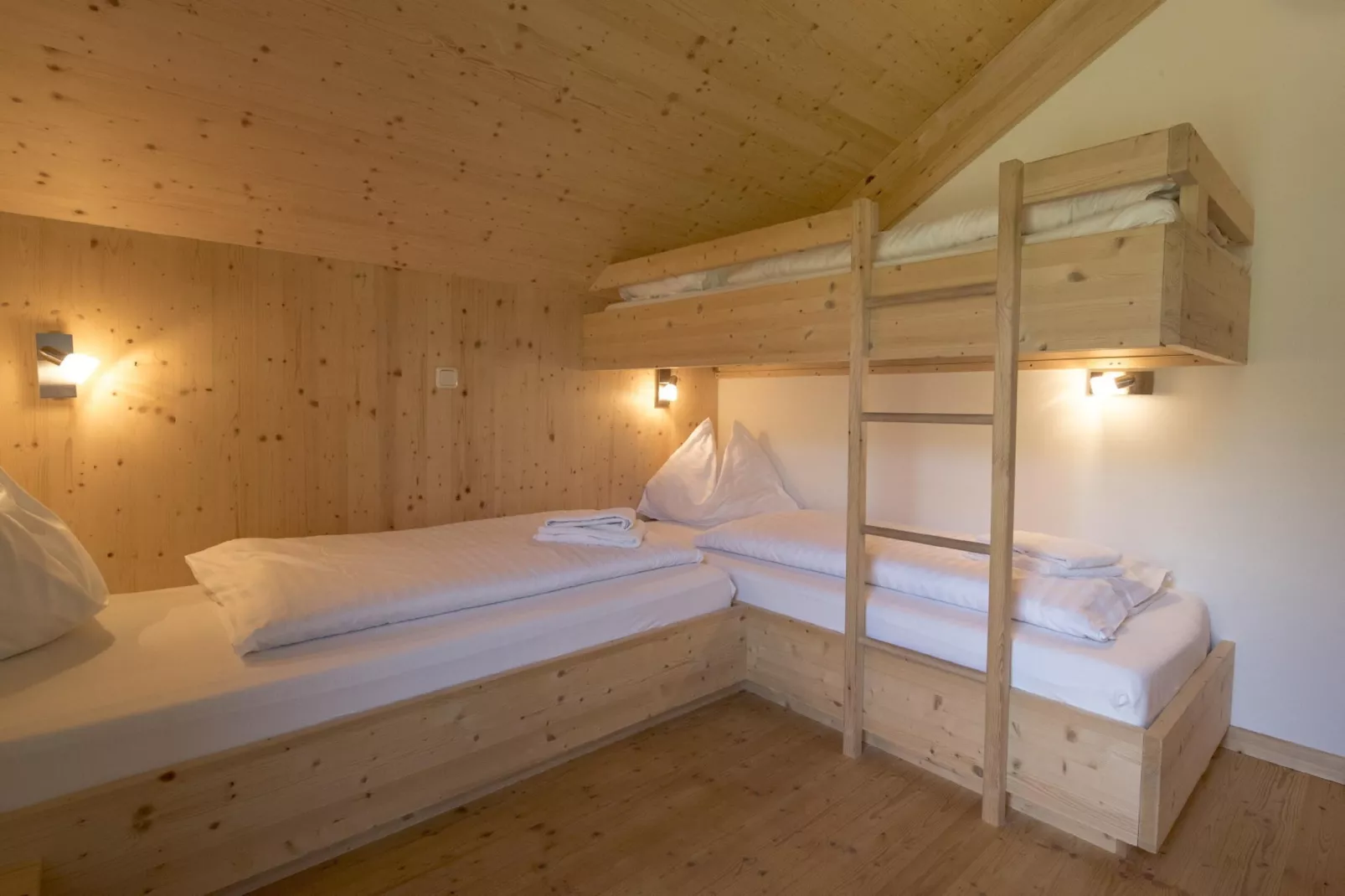 Kreischberg Chalets  63a-Schlafzimmer
