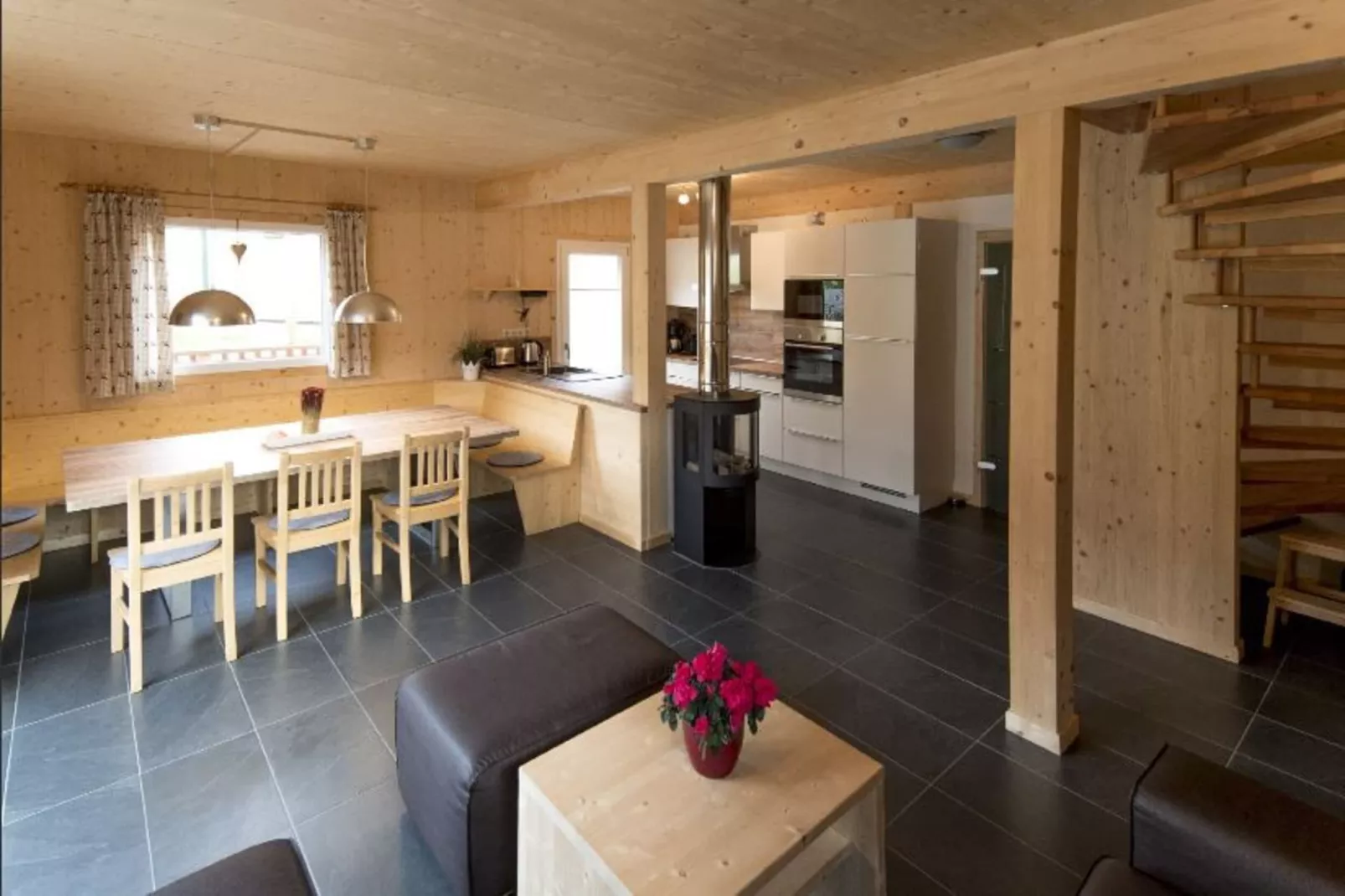 Kreischberg Chalets  35-Dining room