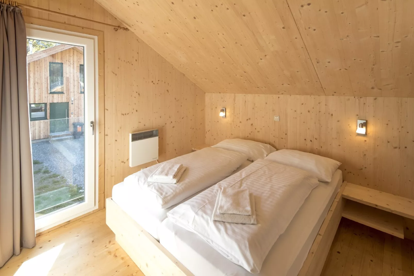 Kreischberg Chalets 44a-Bedroom