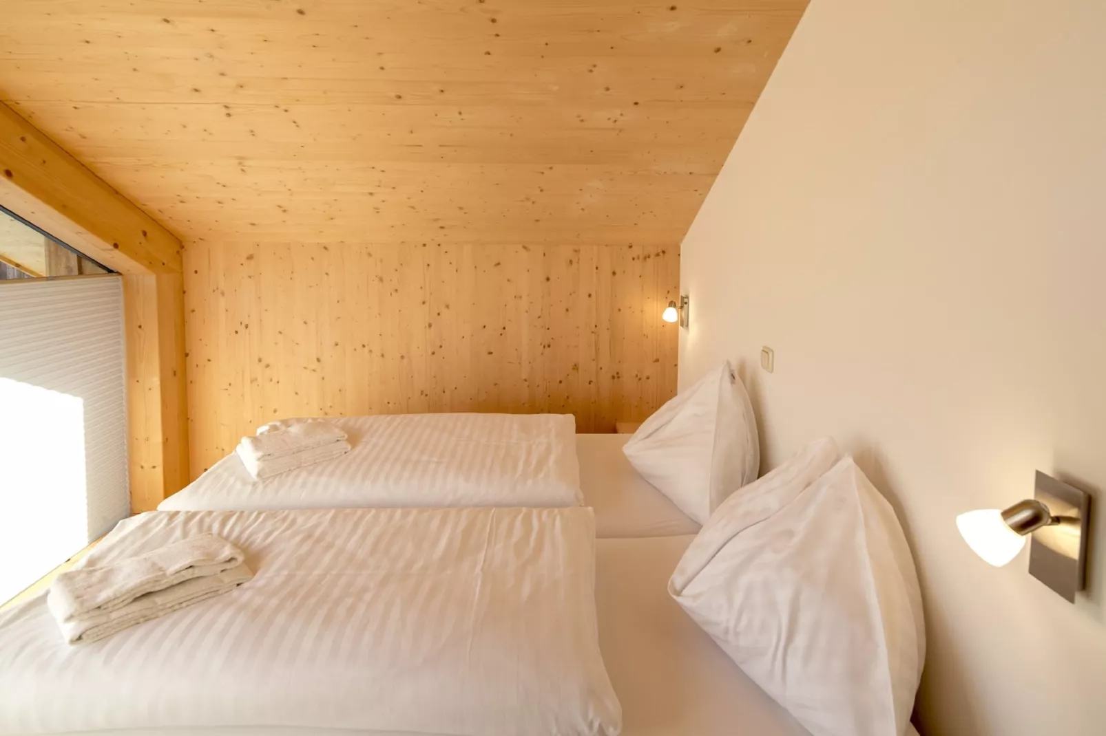 Kreischberg Chalets 44b-Bedroom